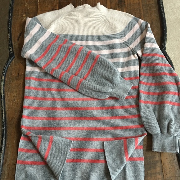 Loft sweater - Picture 1 of 3